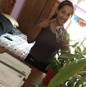 Meet your Posher, Elaine